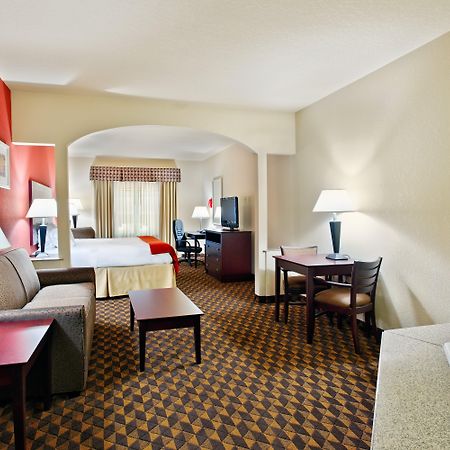 Holiday Inn Express & Suites Malvern By Ihg Екстериор снимка